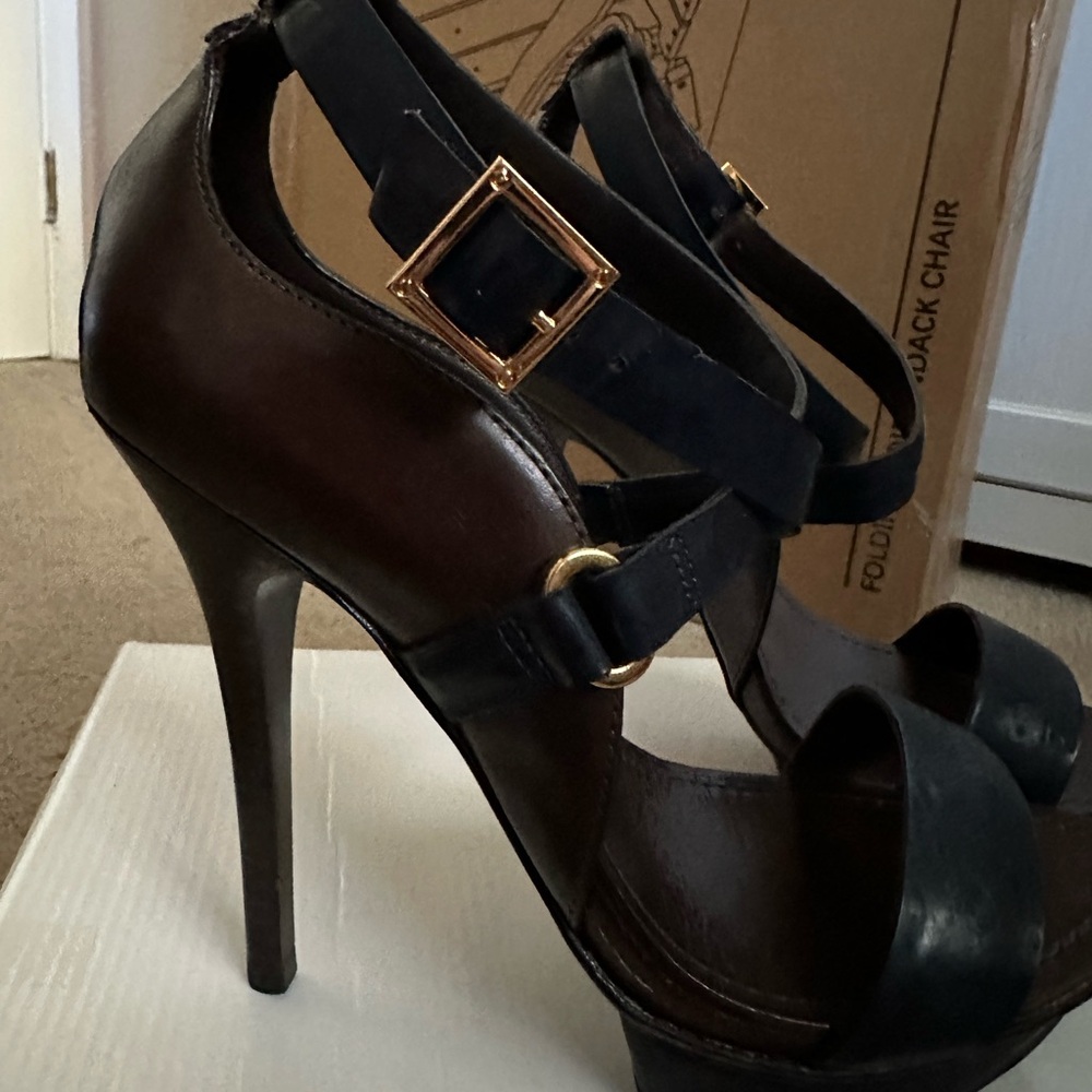 Super Sexy Tory Butch Blue and Brown Women's Heels
